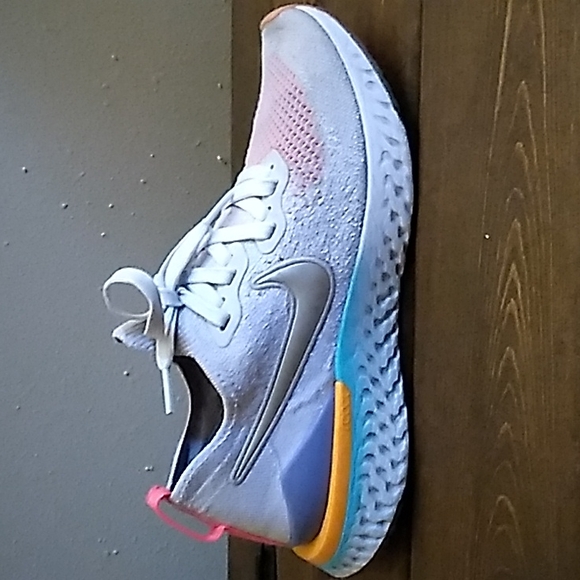 Nike epic react flyknit 2 aluminum blue/silver/pink - Picture 4 of 10